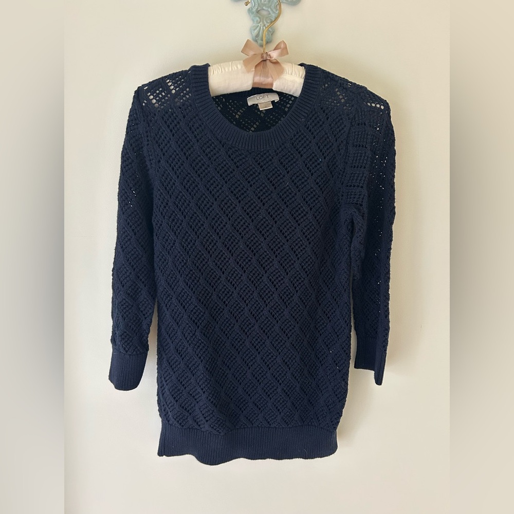 LOFT Navy 3/4 Sleeves Crochet Knit Sweater
Size: Small
EUC (No Flaws)